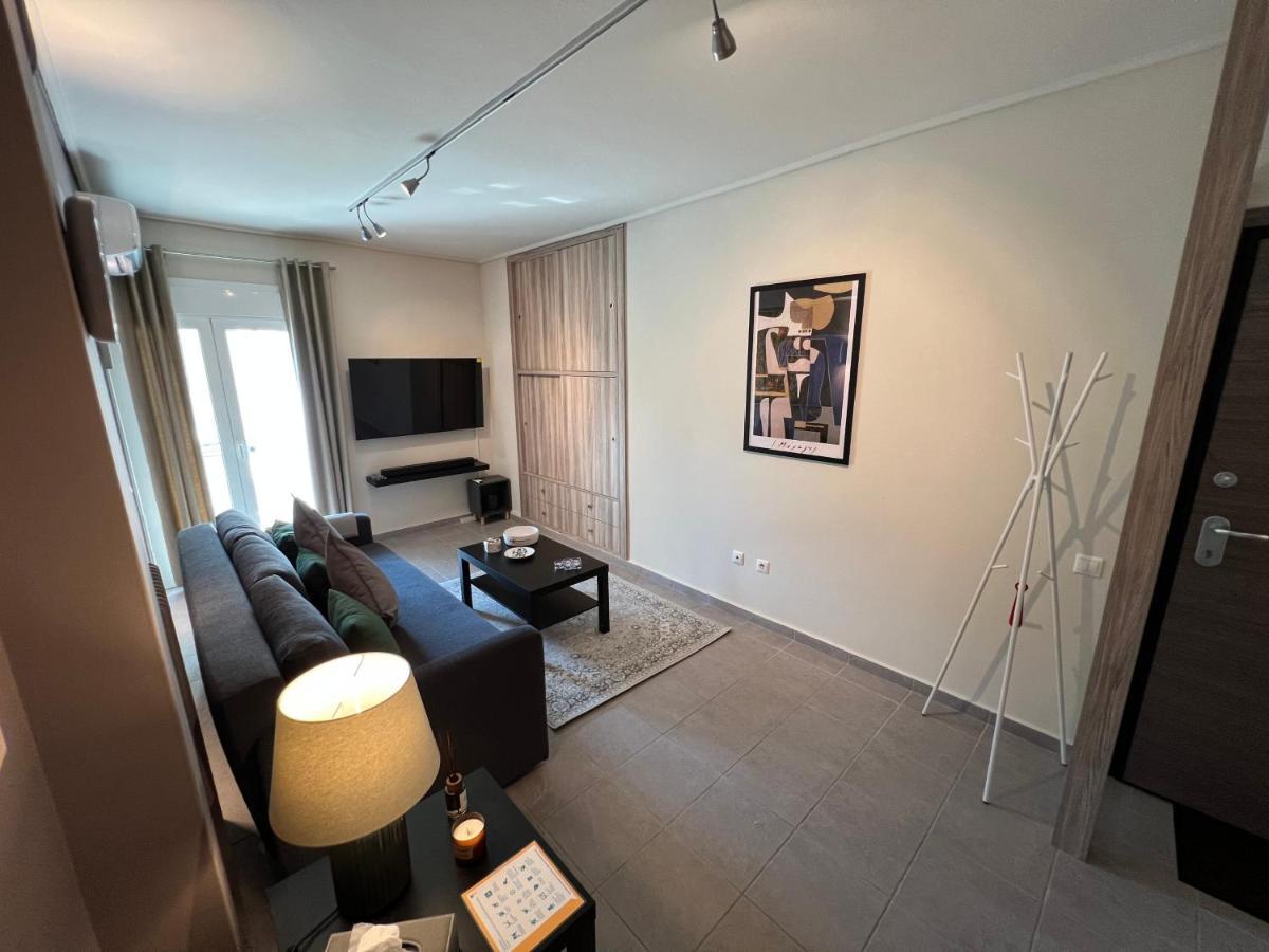 Apartament Charming In Glyfada *
