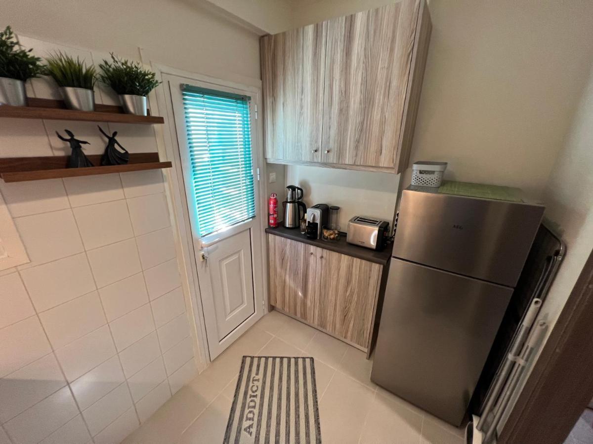 Charming In Glyfada Athen